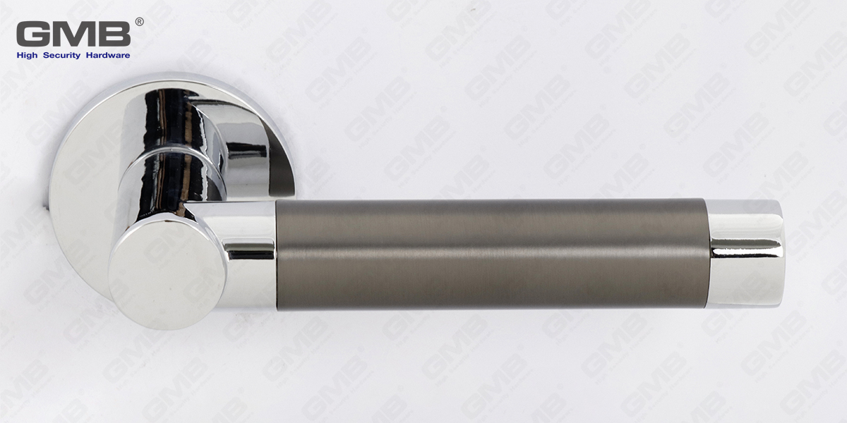 ZINC ALLOY HANDLE Z062412 (2)