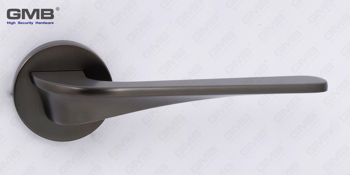 ZINC ALLOY HANDLE Z062402 (14)