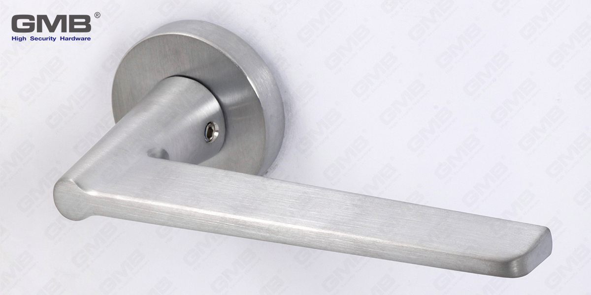 ZINC ALLOY HANDLE Z062403 (1)