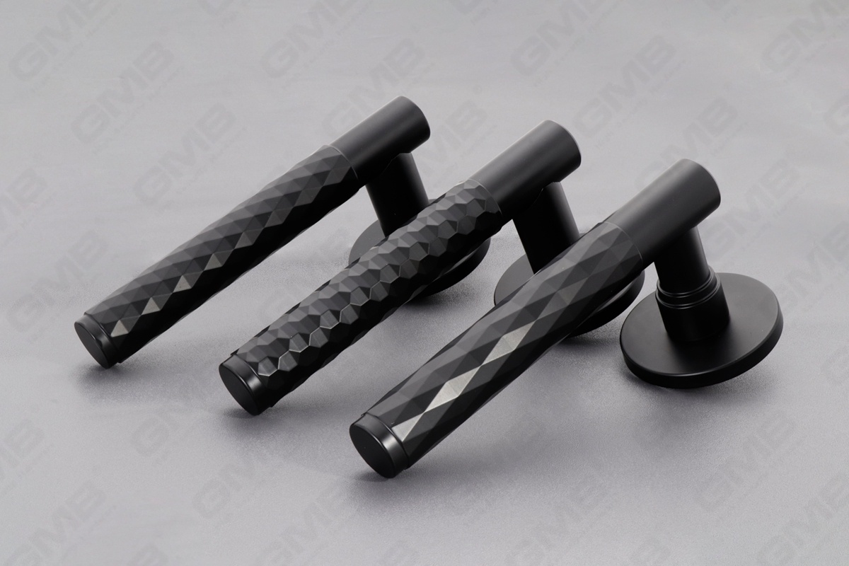 ALUMINIUM HANDLE_MG_8561