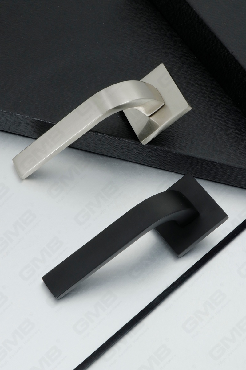 ALUMINIUM HANDLE_MG_9193