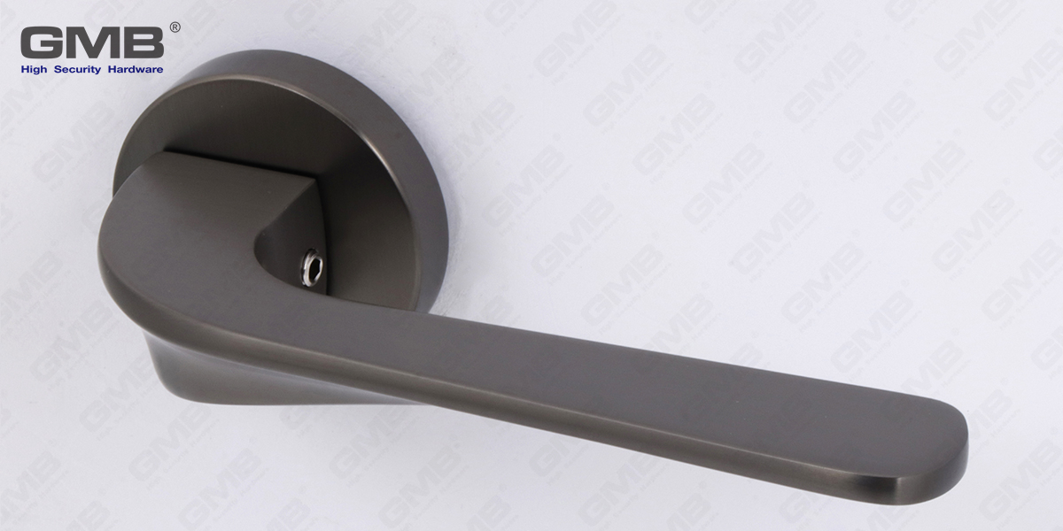 ZINC ALLOY HANDLE Z062402 (21)